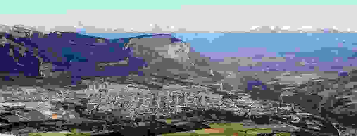 IMAGE OF COYHAIQUE