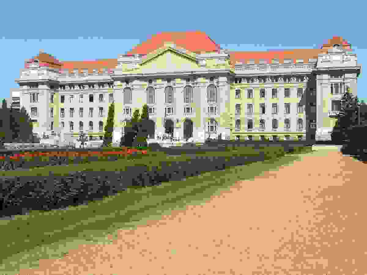 IMAGE OF DEBRECEN