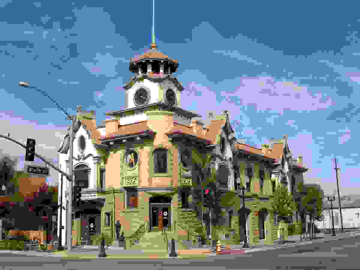 IMAGE OF GILROY