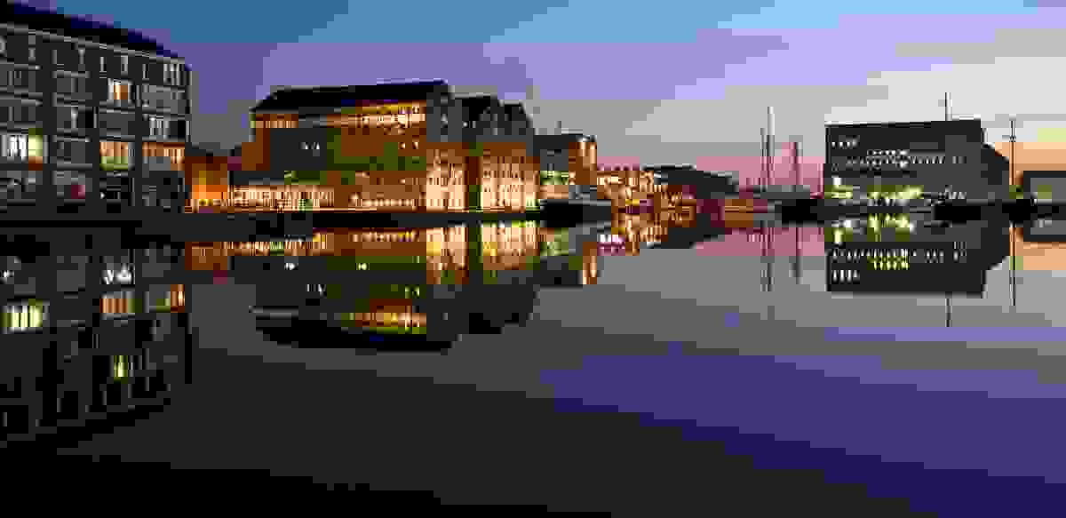 IMAGE OF GLOUCESTER