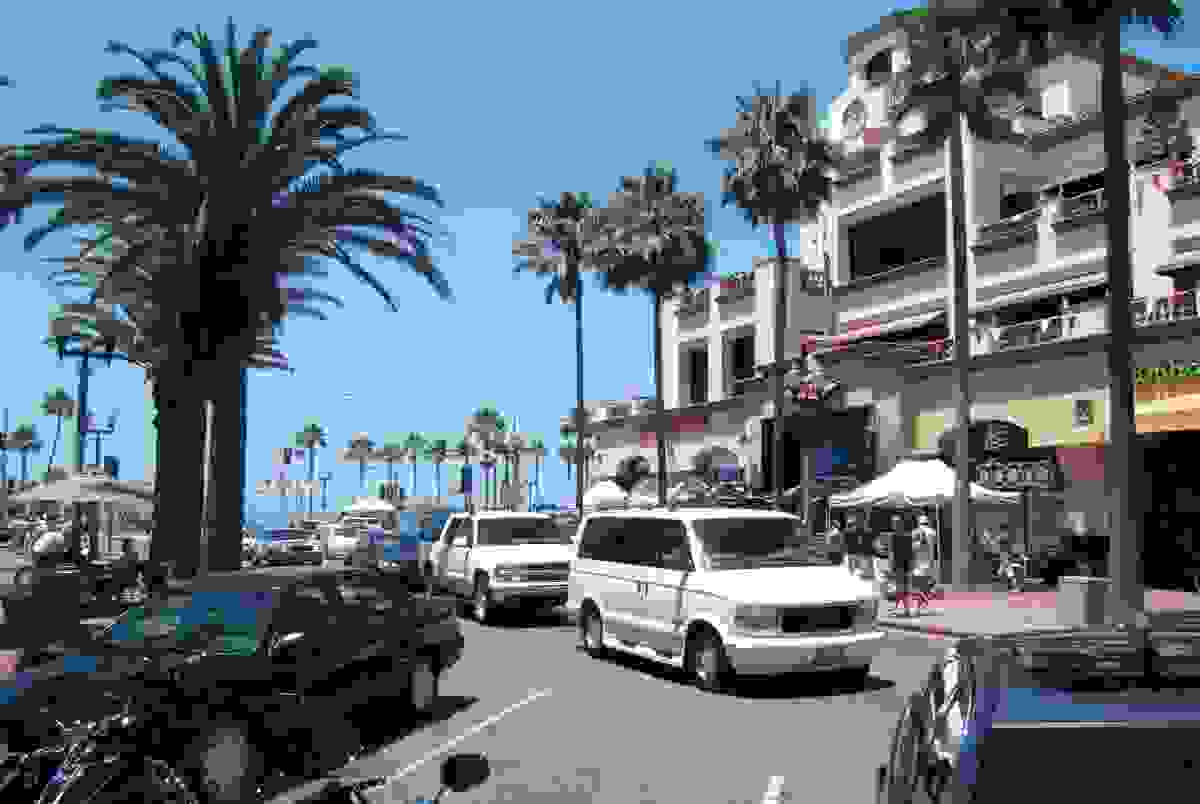 IMAGE OF HUNTINGTON BEACH