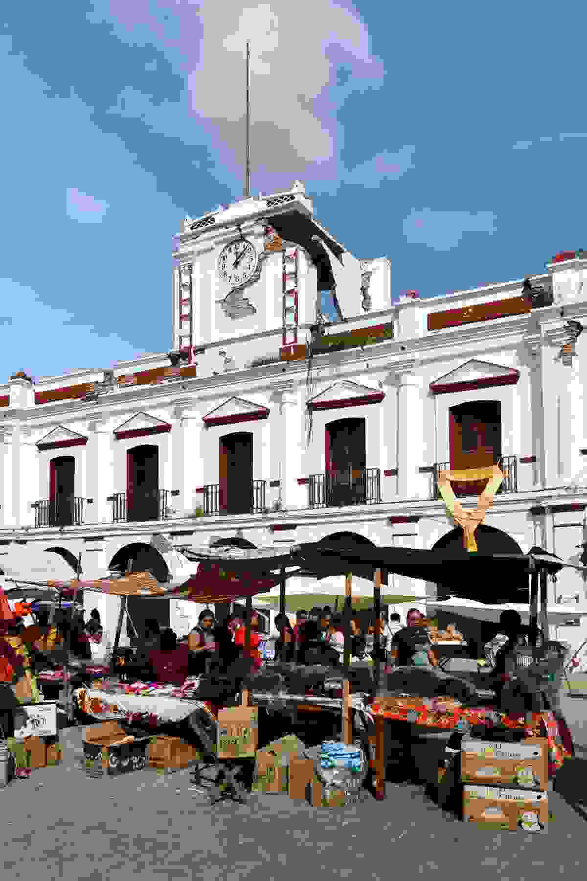 IMAGE OF JUCHITÁN DE ZARAGOZA