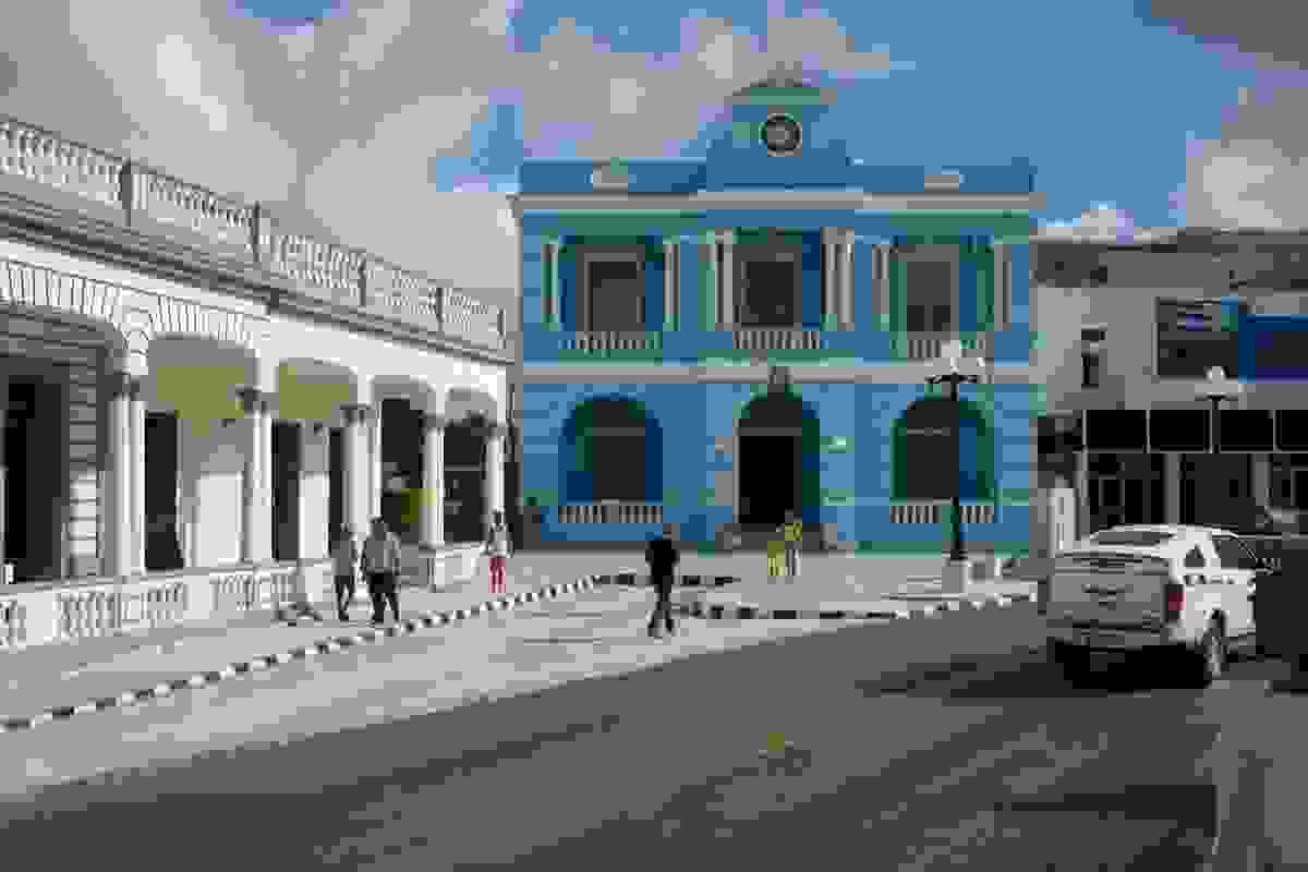 IMAGE OF LAS TUNAS