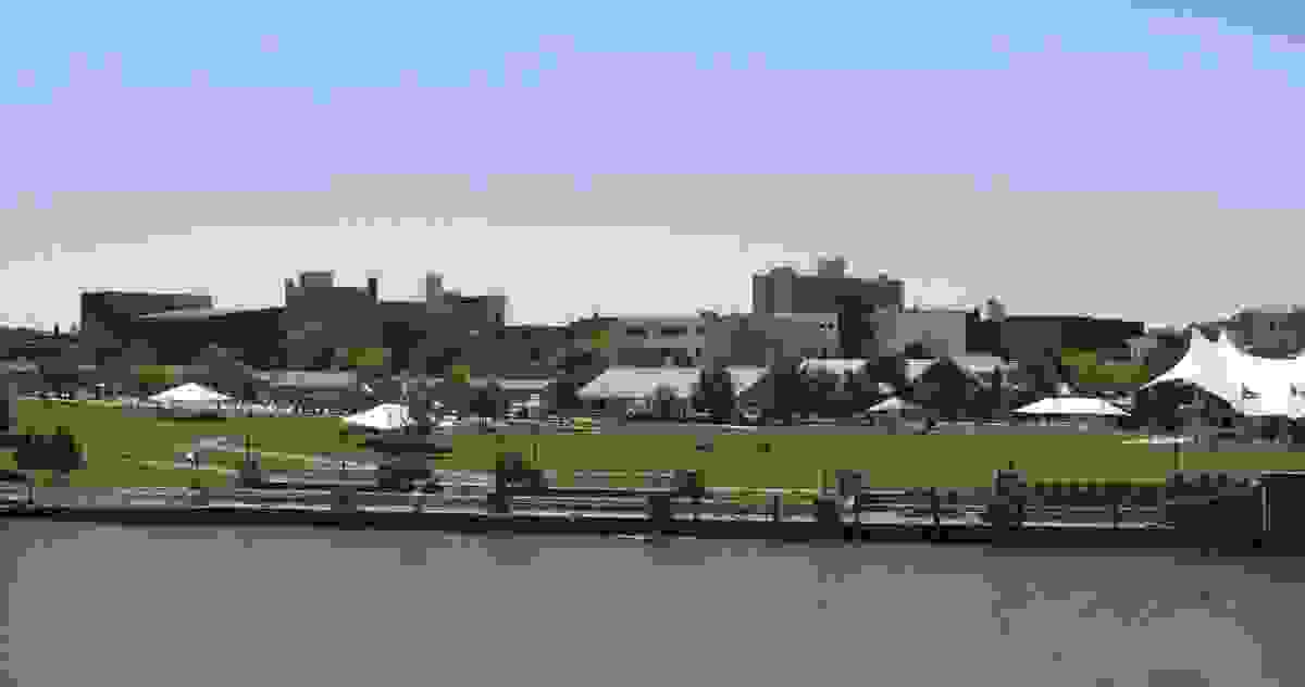 IMAGE OF LORAIN