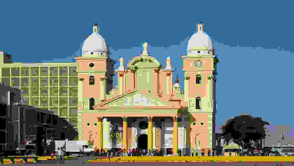 IMAGE OF MARACAIBO