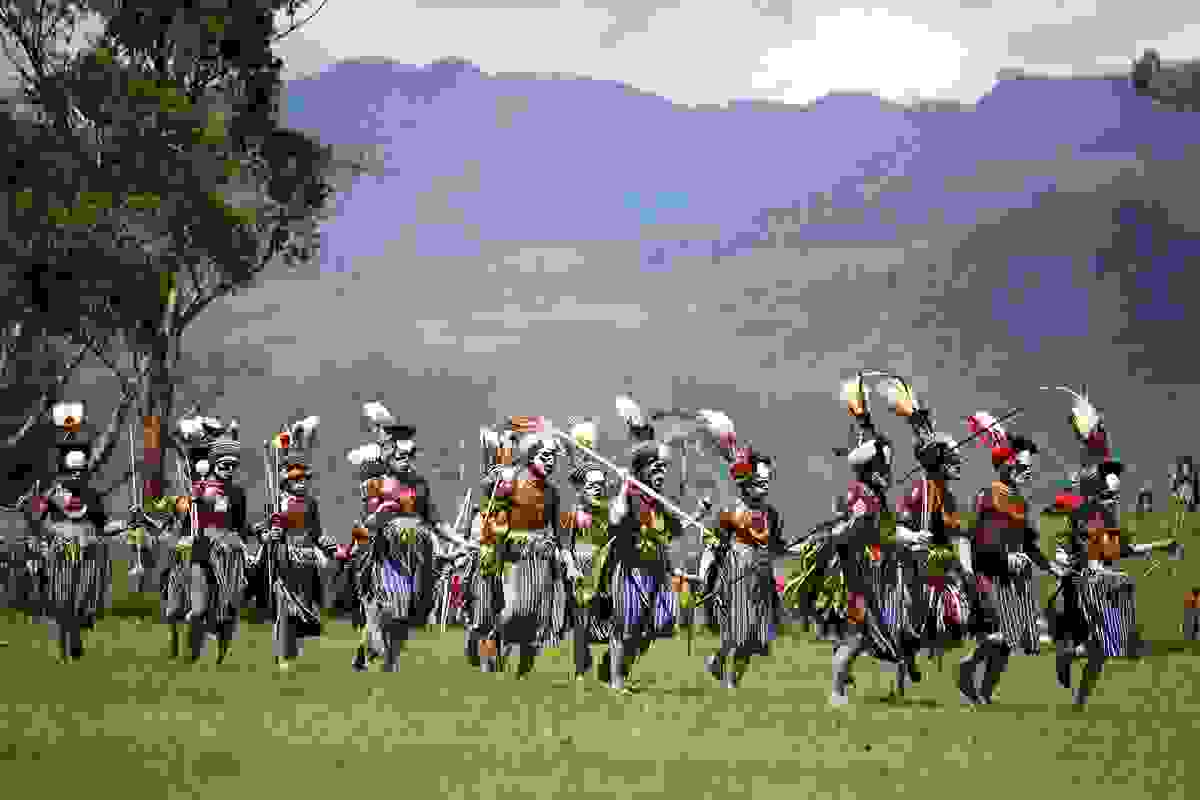 IMAGE OF MOUNT HAGEN