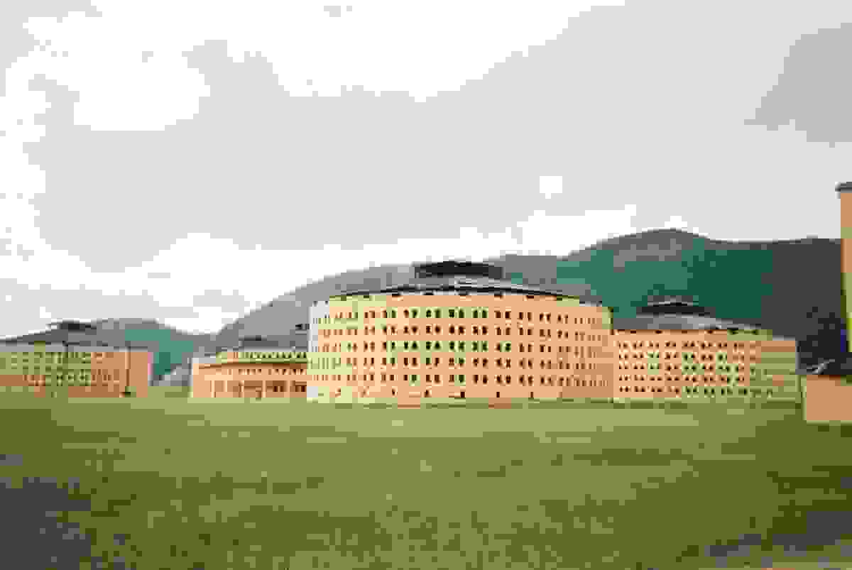 IMAGE OF NUEVA GERONA