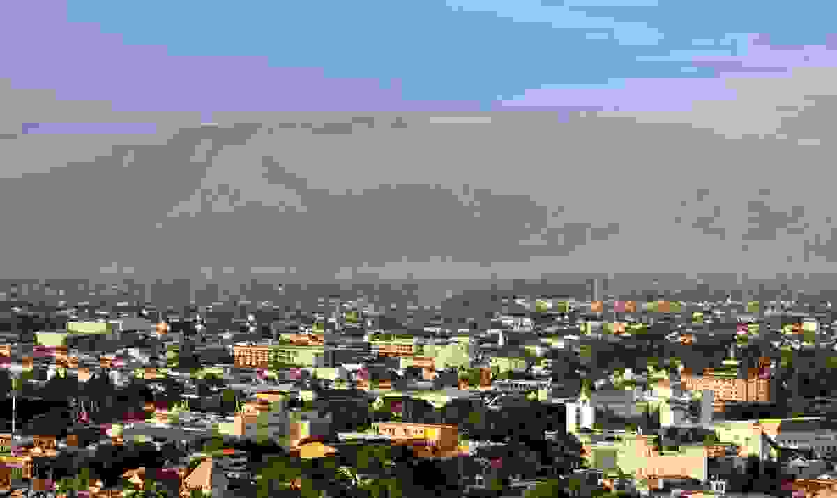 IMAGE OF PADANG