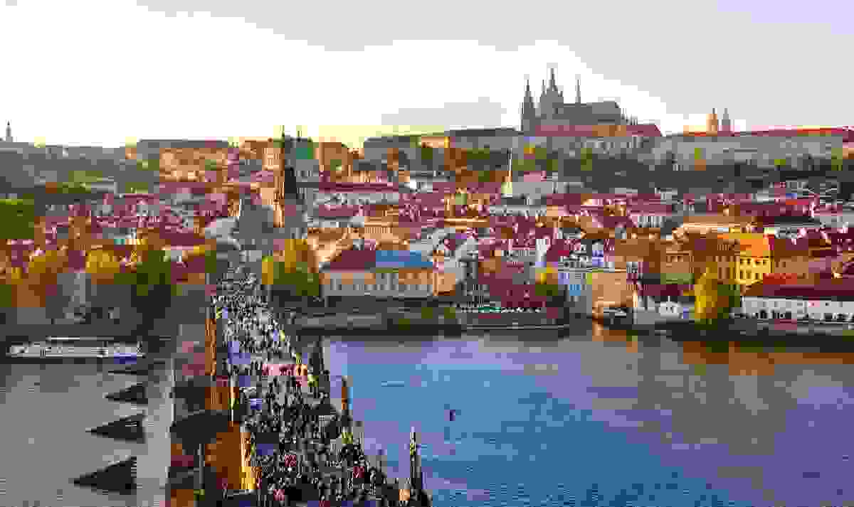 IMAGE OF PRAGUE