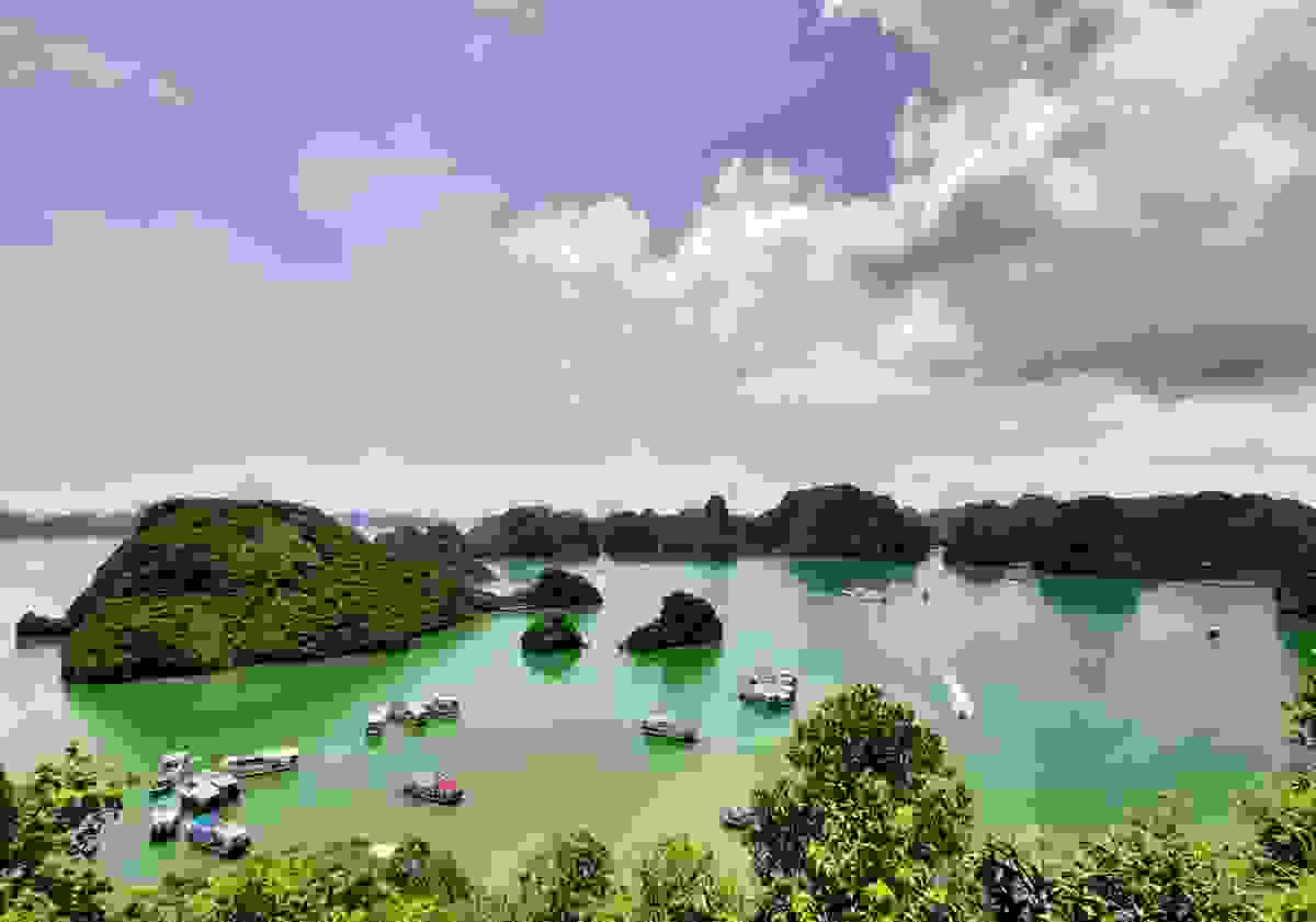IMAGE OF QUẢNG NINH
