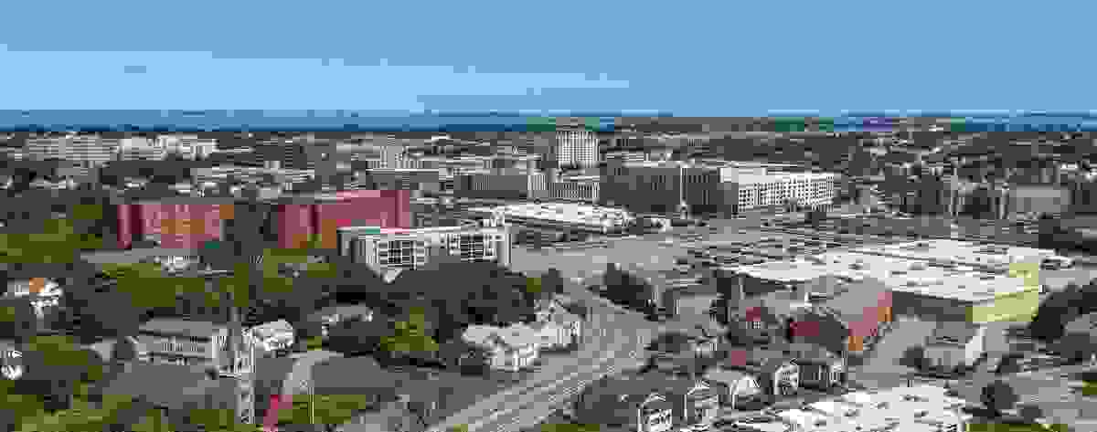 IMAGE OF QUINCY