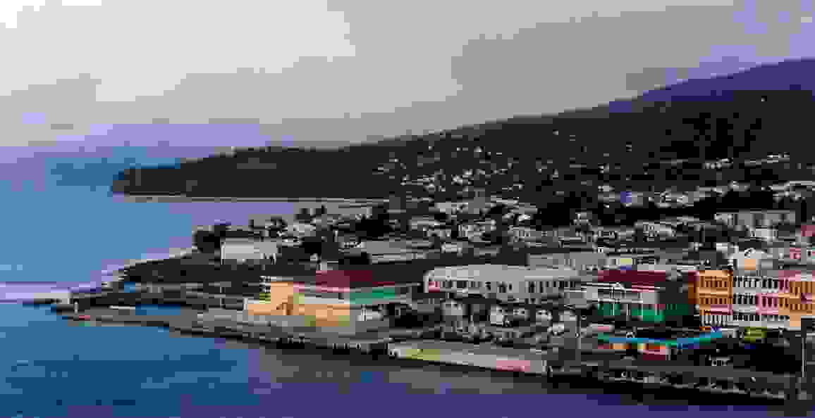 IMAGE OF ROSEAU
