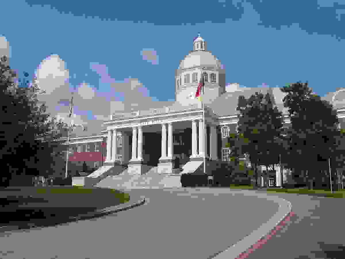 IMAGE OF ROSWELL