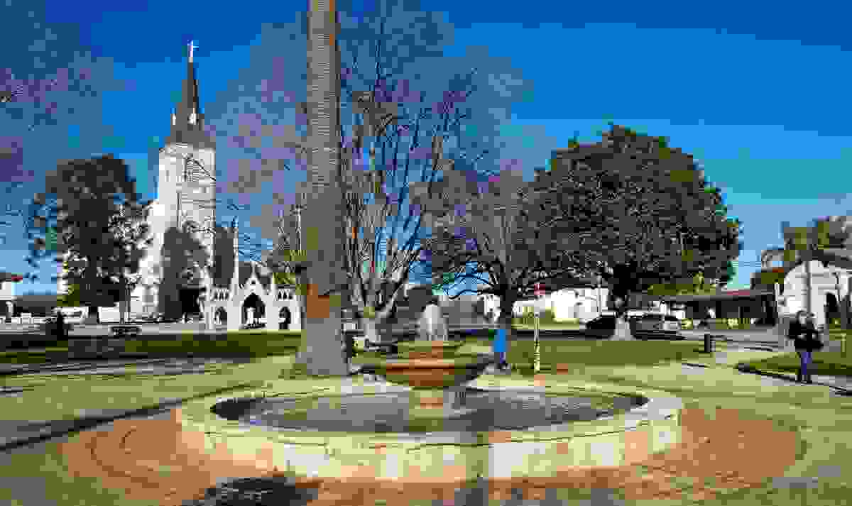 IMAGE OF SANTA CRUZ