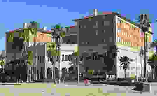 IMAGE OF SANTA MONICA
