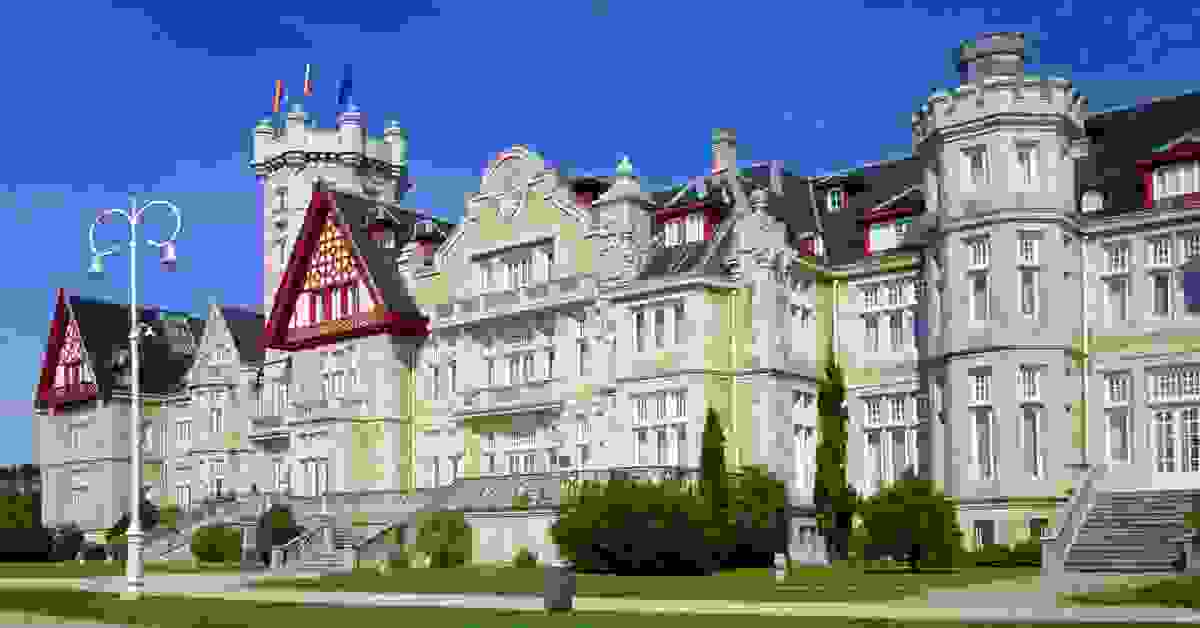 IMAGE OF SANTANDER