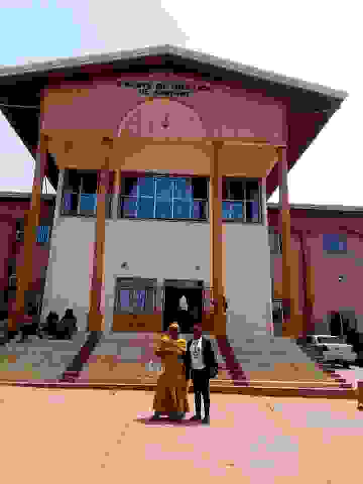 IMAGE OF SIGUIRI