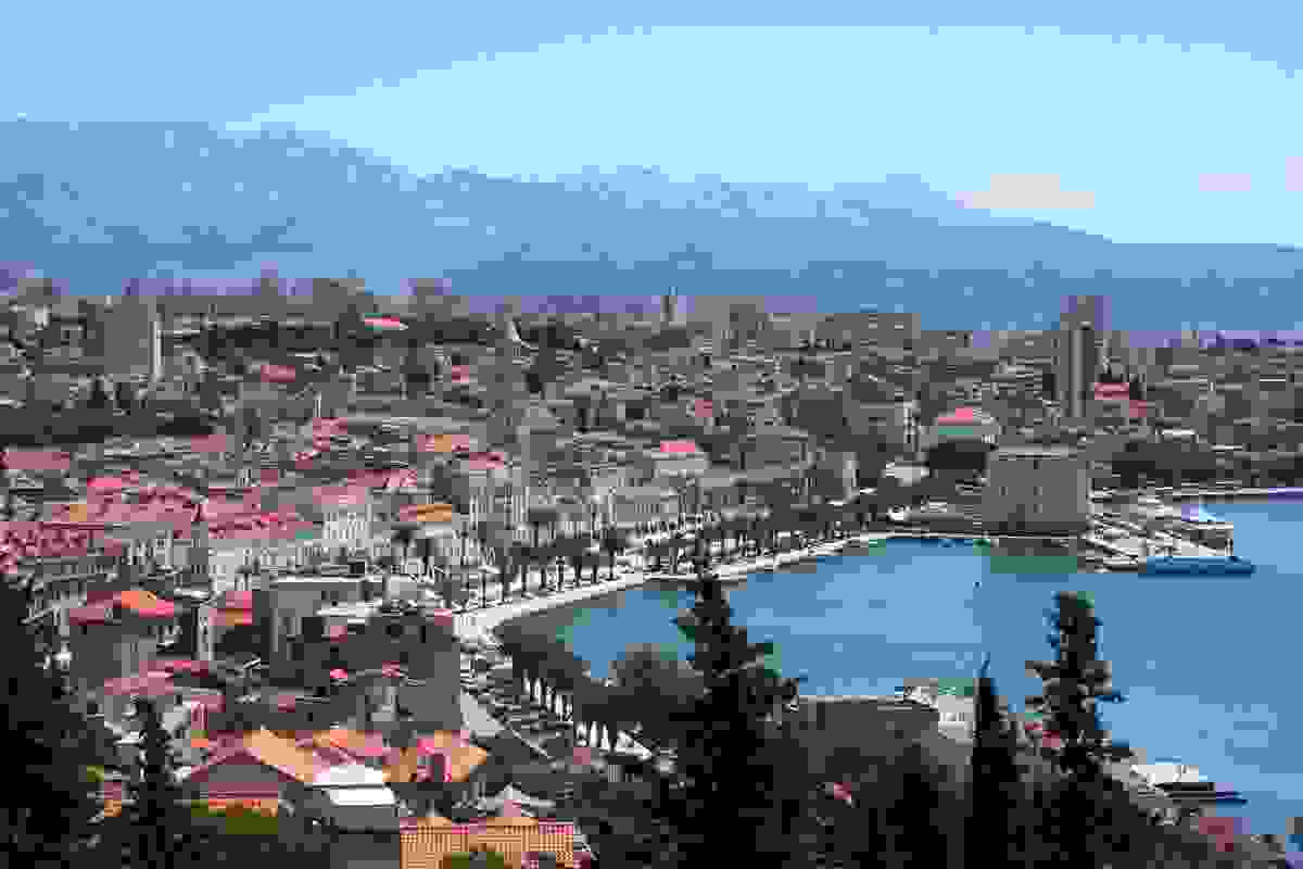 IMAGE OF SPLIT