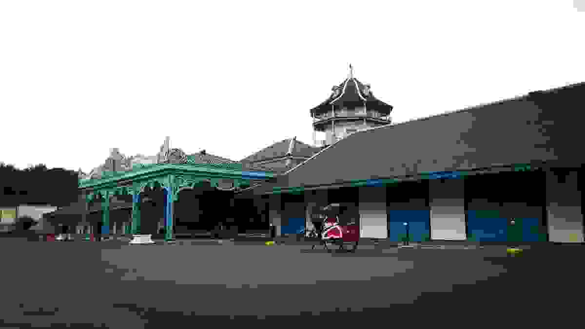 IMAGE OF SURAKARTA