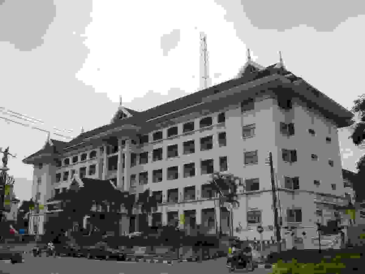 IMAGE OF TRANG