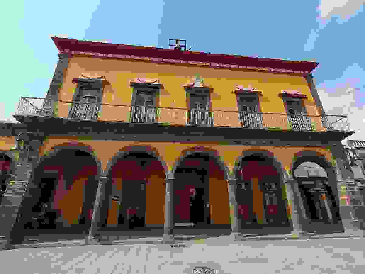 IMAGE OF VALLE DE SANTIAGO