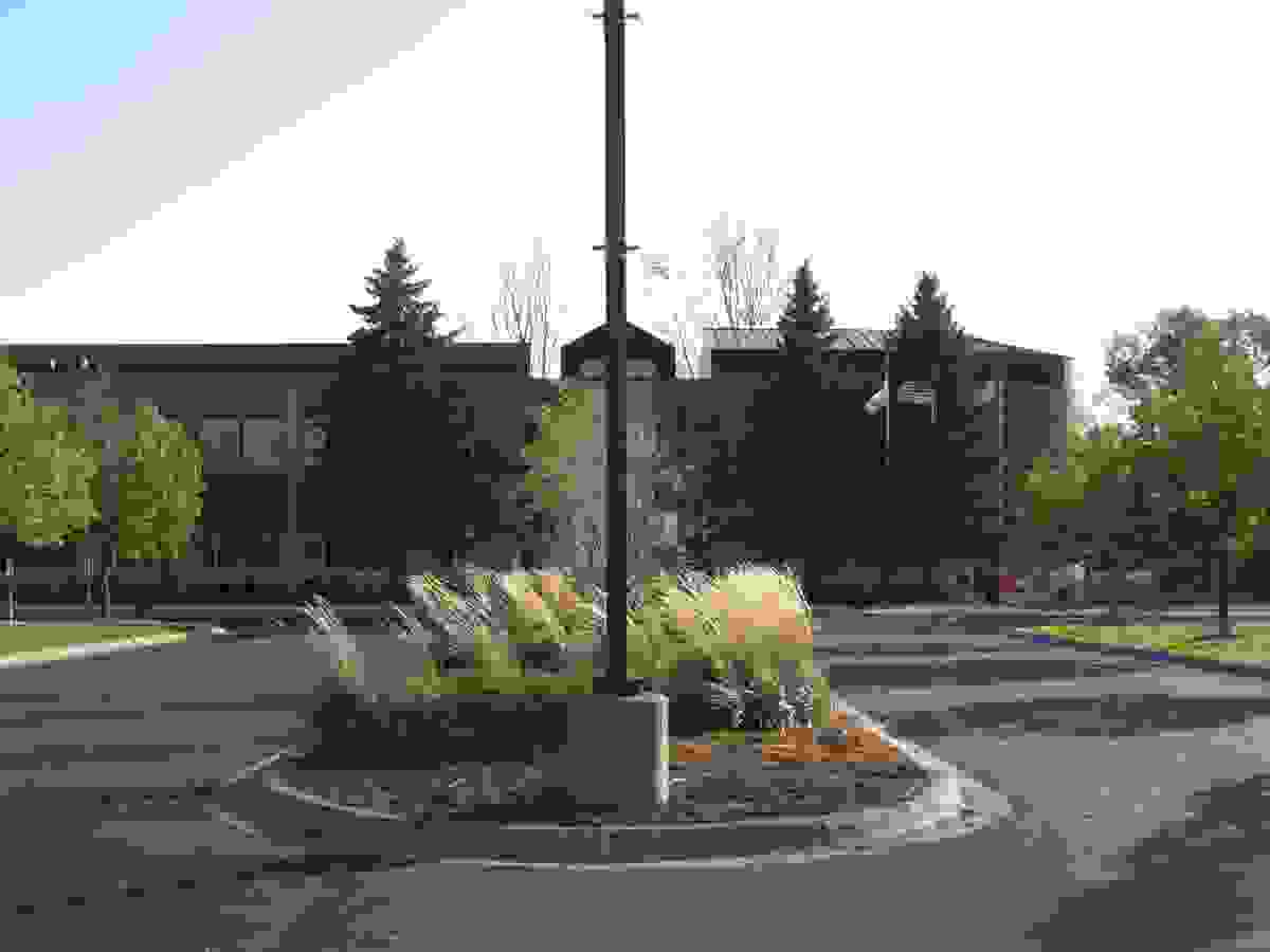 IMAGE OF WOODBURY